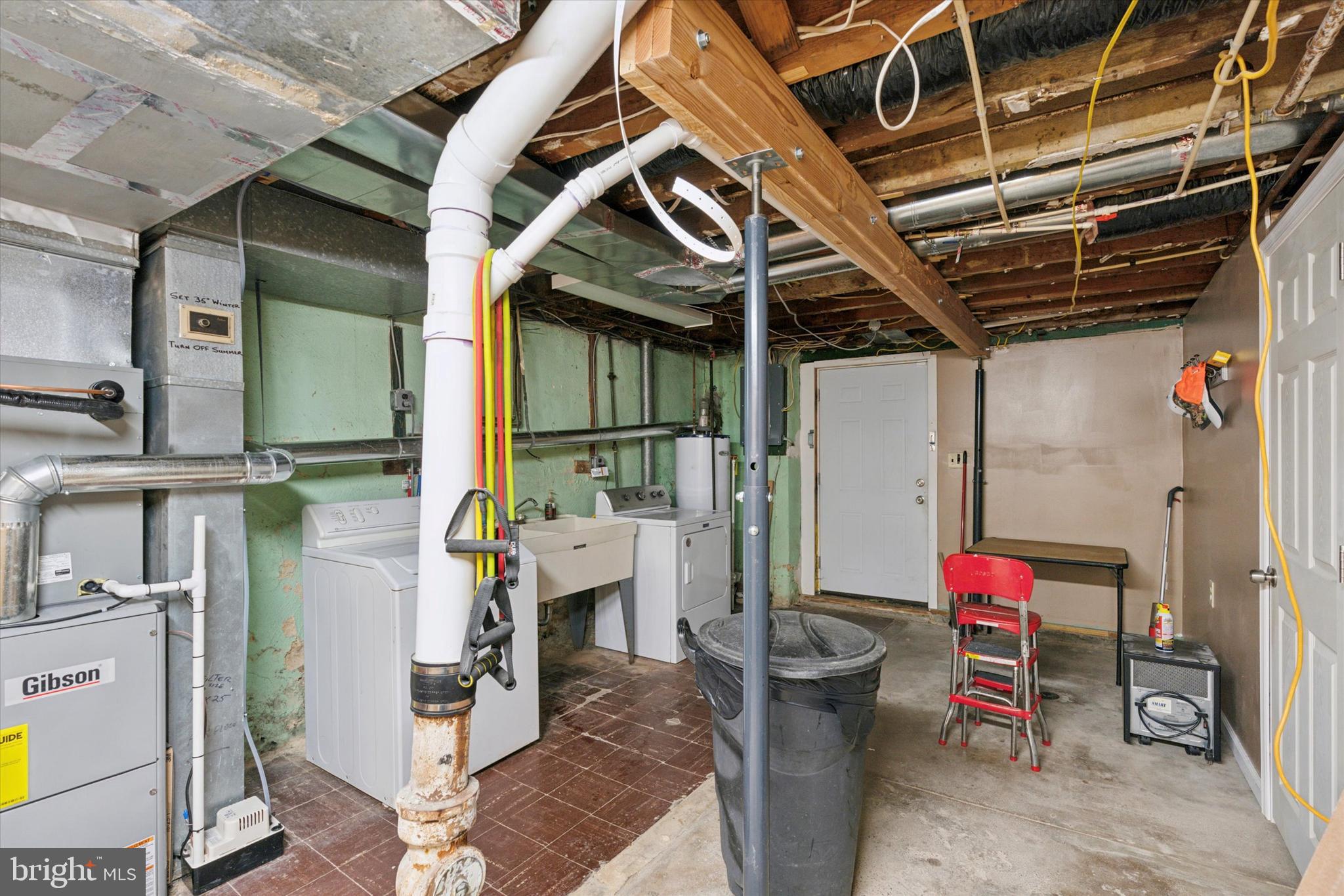 3425 Rhawn Street Philadelphia, PA 19136 - Photo 32 of 35 Basement / Laundry