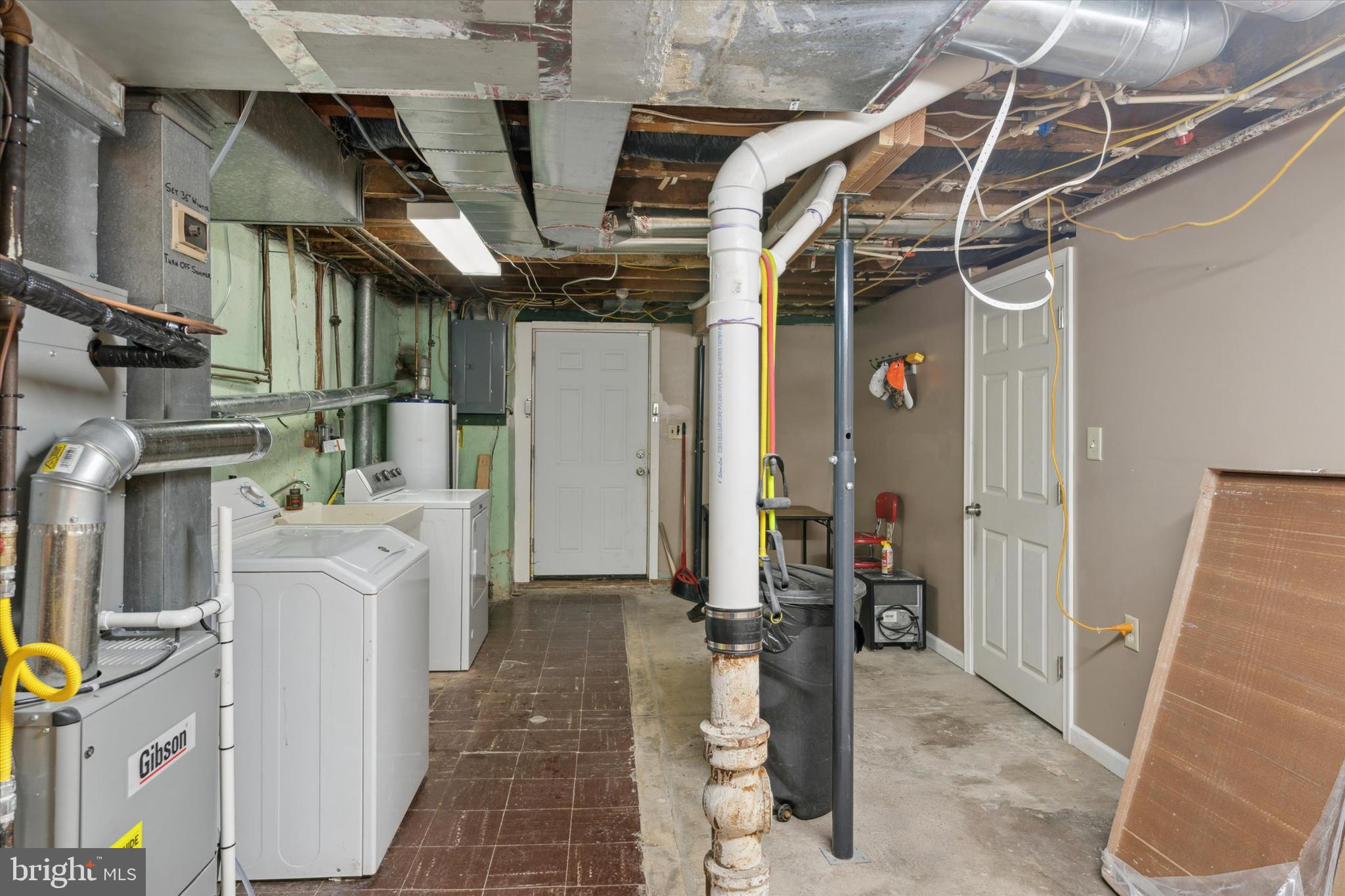 3425 Rhawn Street Philadelphia, PA 19136 - Photo 35 of 35 Basement / Laundry