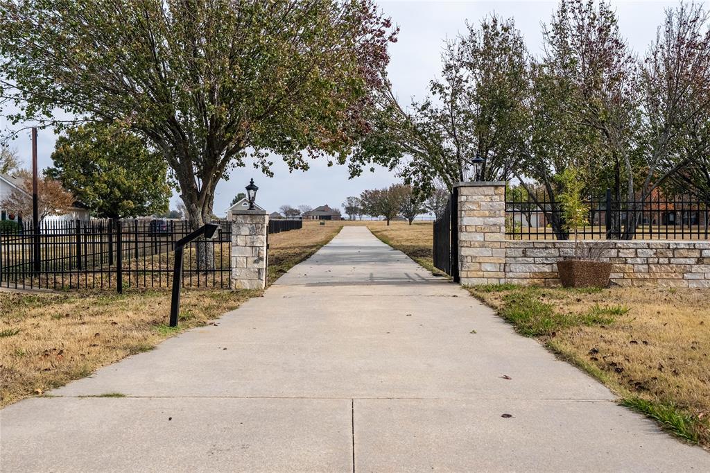 364 Parker Road Van Alstyne, TX 75495 - Photo 3 of 40 Gated Entrance.