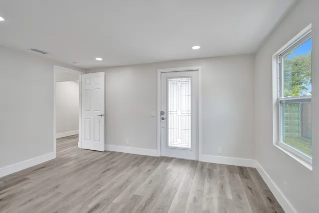 $2,300 | 235 Northwest 10th Avenue, Delray Beach, FL 33444