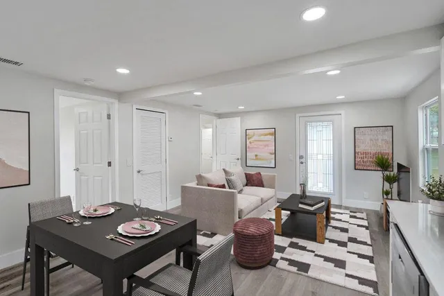 $2,300 | 235 Northwest 10th Avenue, Delray Beach, FL 33444