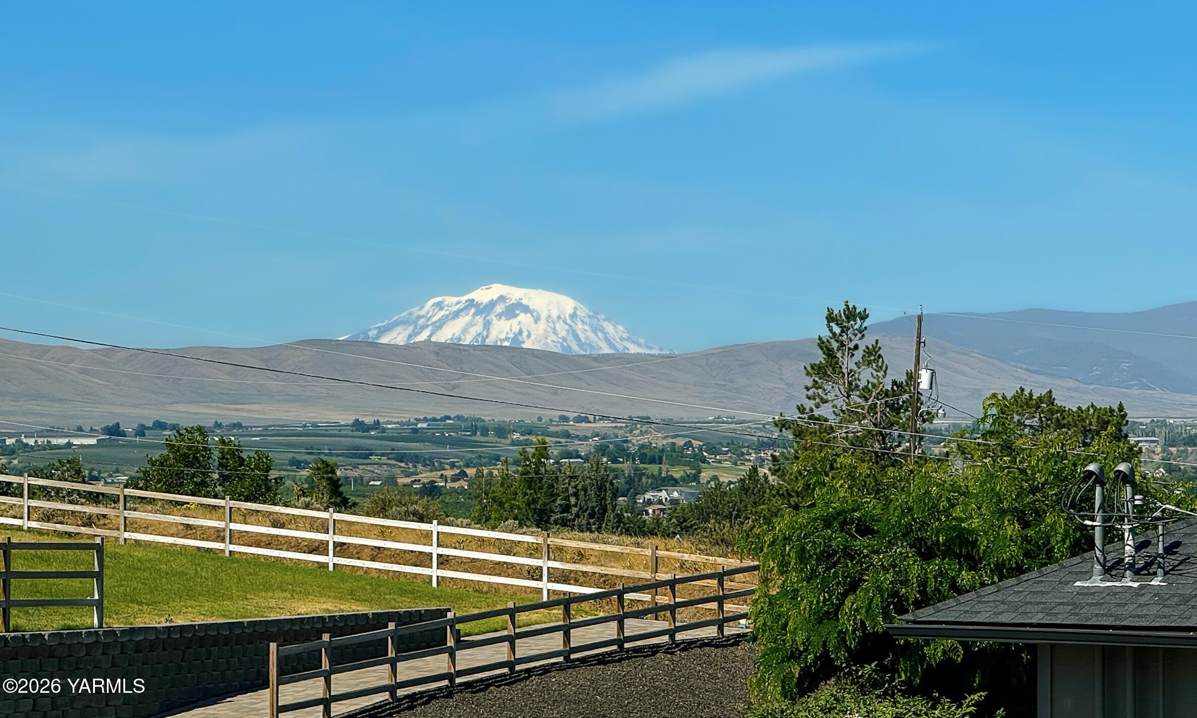 8104 Viewcrest Way Yakima, WA 98908 - Photo 31 of 35 Views