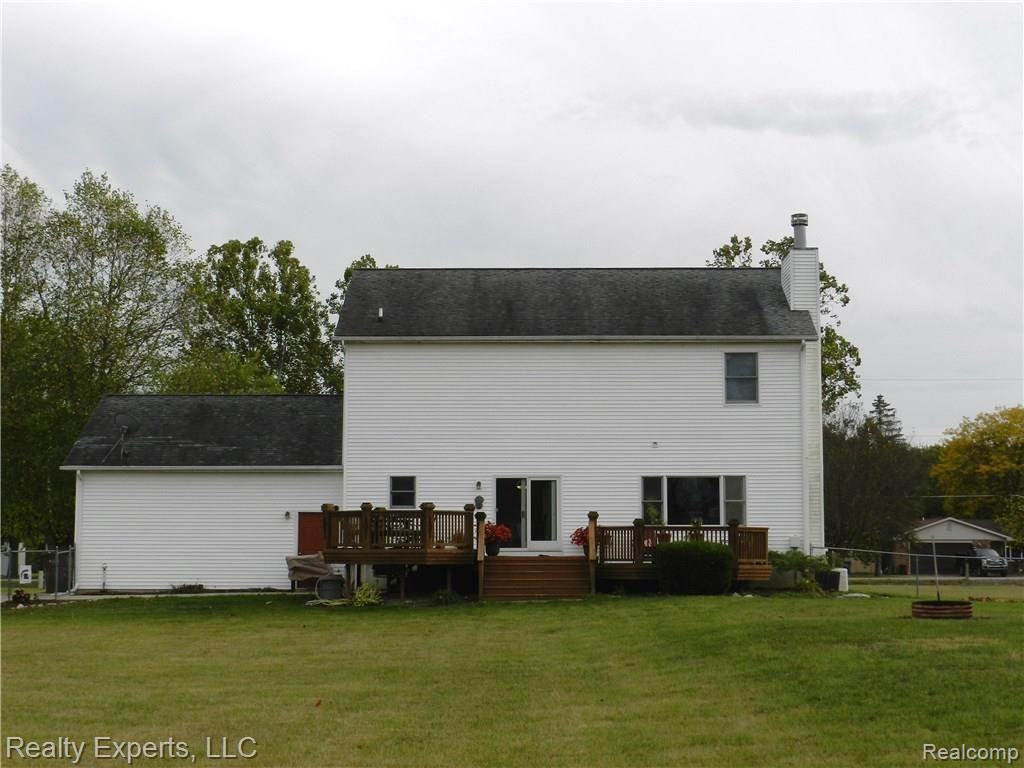 49020 Willis Road Belleville, MI 48111 - Photo 31 of 31 Back of the home