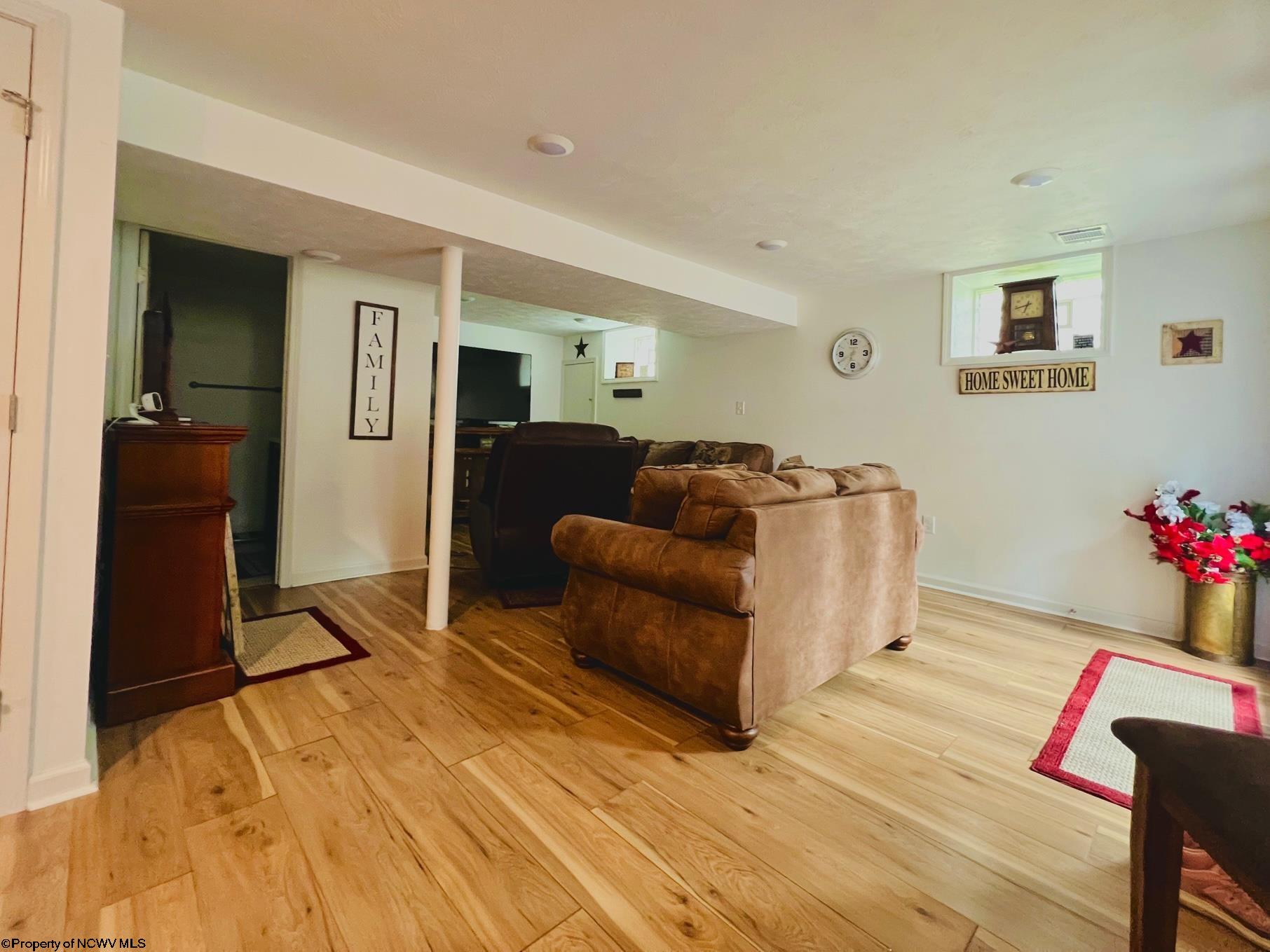 606 Country Club Road Fairmont, WV 26554 - Photo 18 of 26 Gallery Image 18