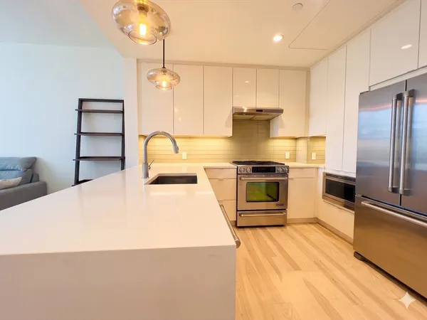 $4,100 | 32 Traveler Street, Unit 613, Boston, MA 02118