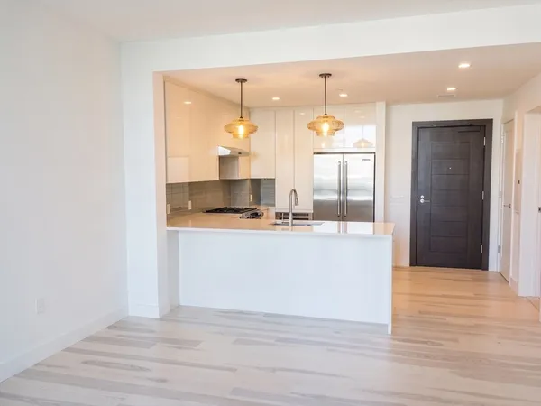 $4,100 | 32 Traveler Street, Unit 613, Boston, MA 02118