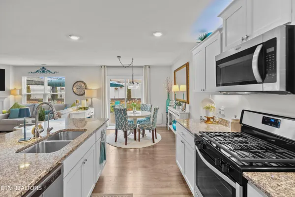 $387,000 | 825 Greene Mdw Drive, Talbott, TN 37877