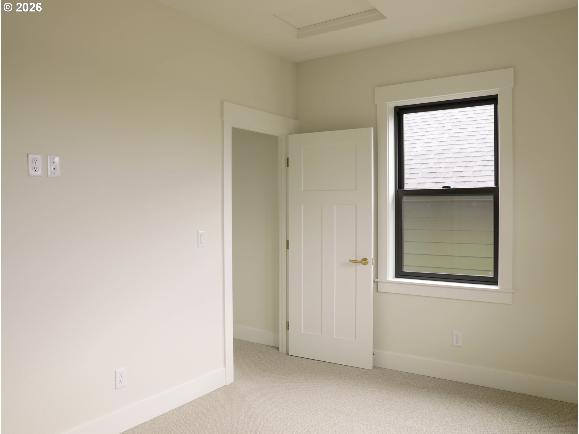 1710 Strong Road Southeast Salem, OR 97302 - Photo 13 of 18 a view of an empty room with a window