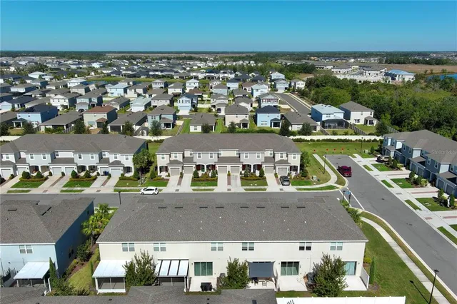 $2,300 | 6345 Willowside Street, Palmetto, FL 34221