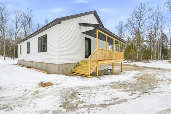 $459,000 | 102 Noble Road, Oxford, ME 04270