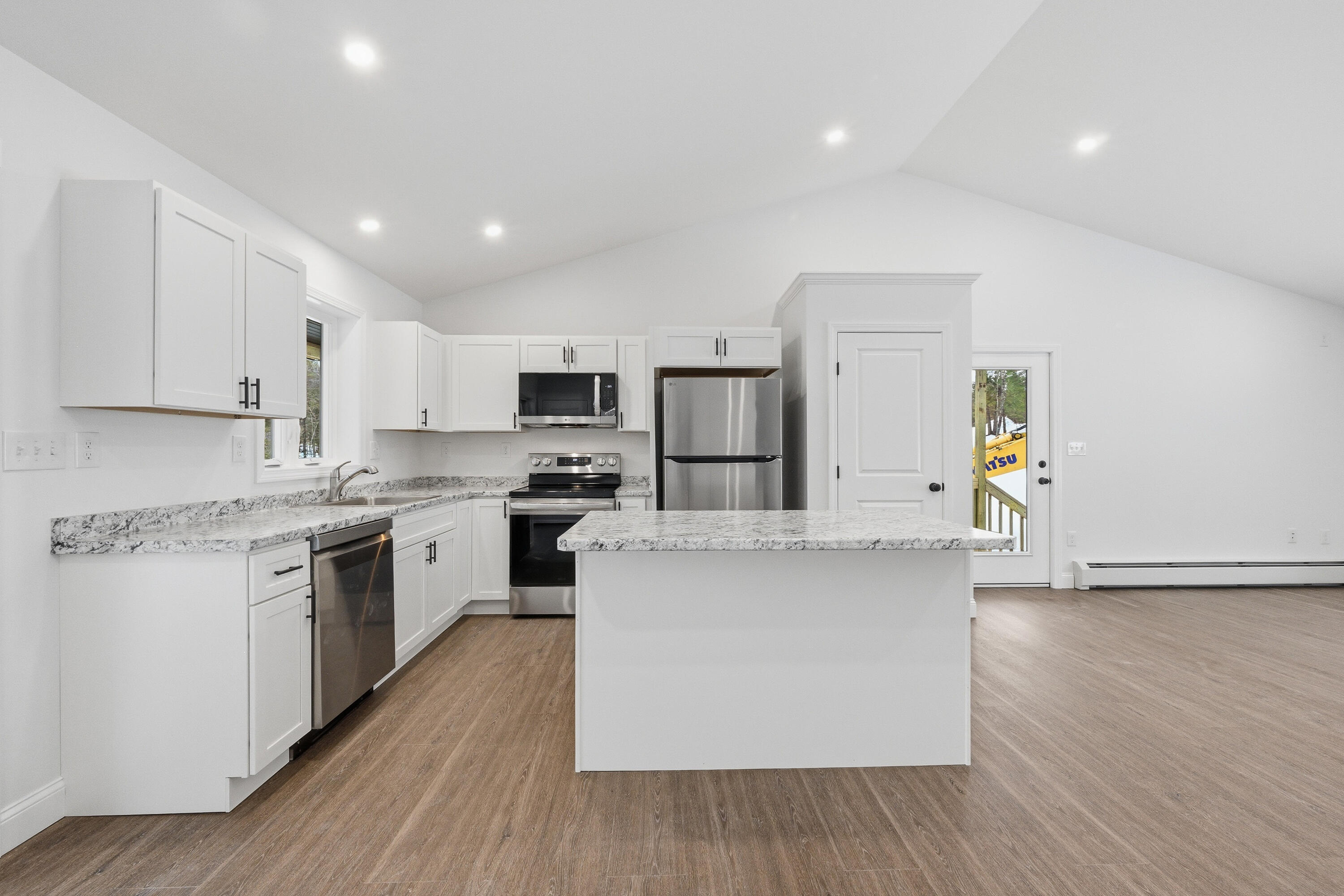 102 Noble Road Oxford, ME 04270 - Photo 19 of 47 110394gr-121