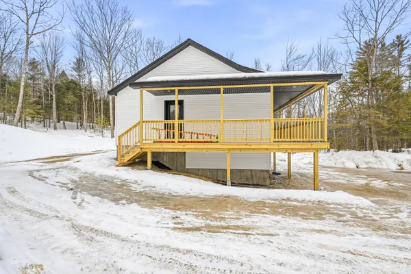 $459,000 | 102 Noble Road, Oxford, ME 04270