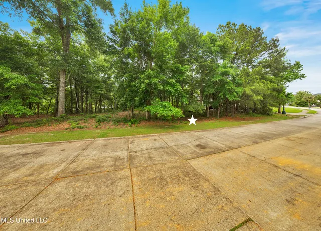 $299,000 | Perryman Road, Ocean Springs, MS 39564