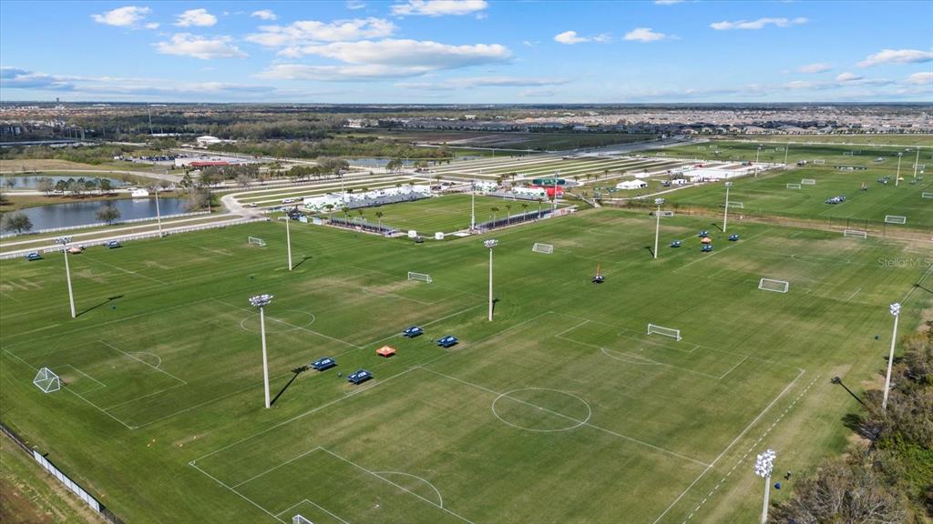 14932 Amberjack Terrace Lakewood Ranch, FL 34202 - Photo 41 of 45 a view of a tennis court