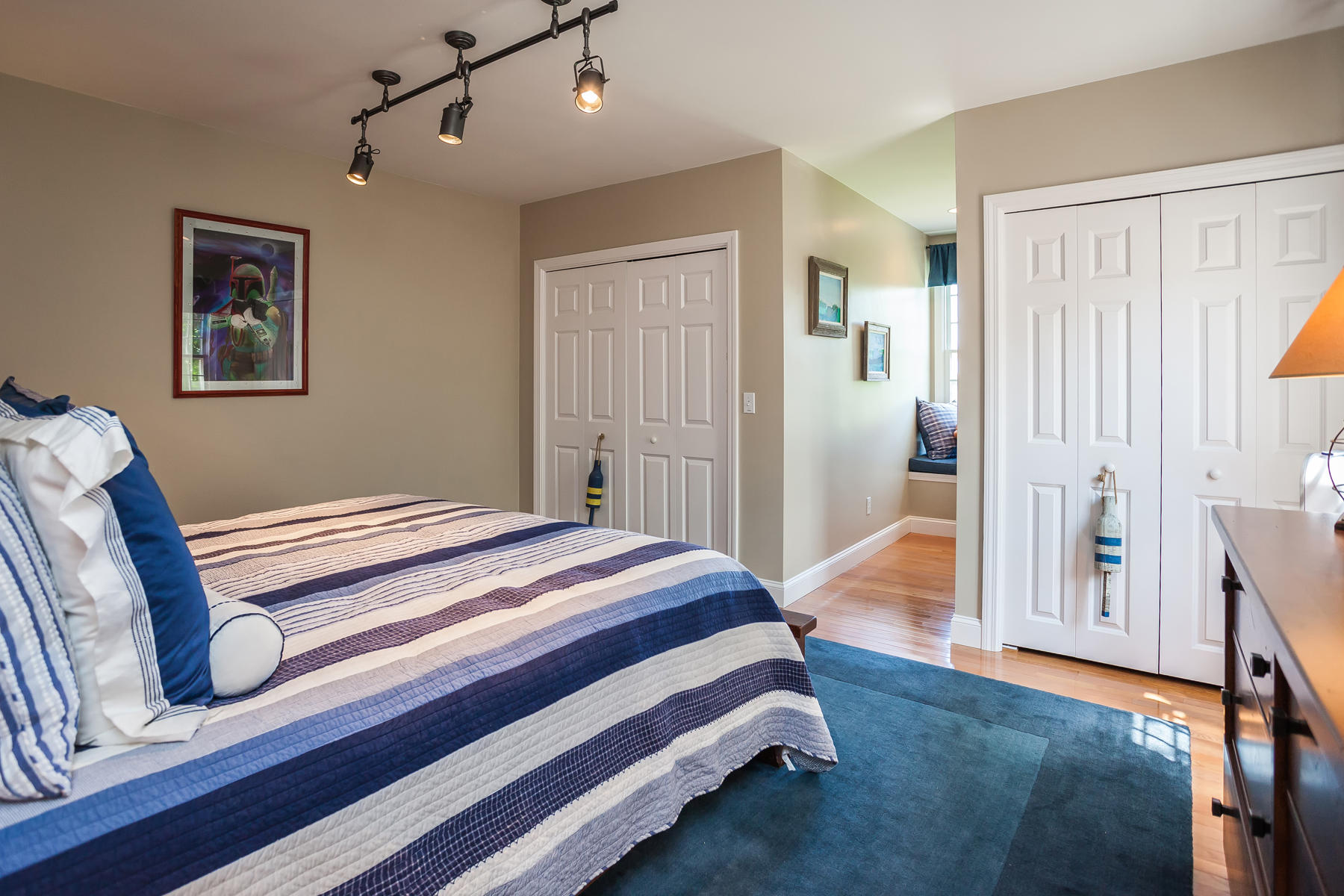 31 Torrey Road East Sandwich, MA 02537 - Photo 18 of 35 a bedroom with a bed and a window