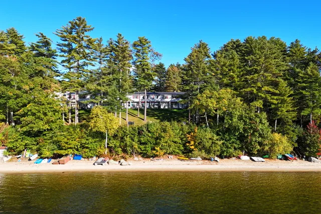 $549,900 | 1112 Roosevelt Trail, Unit 8, Windham, ME 04062