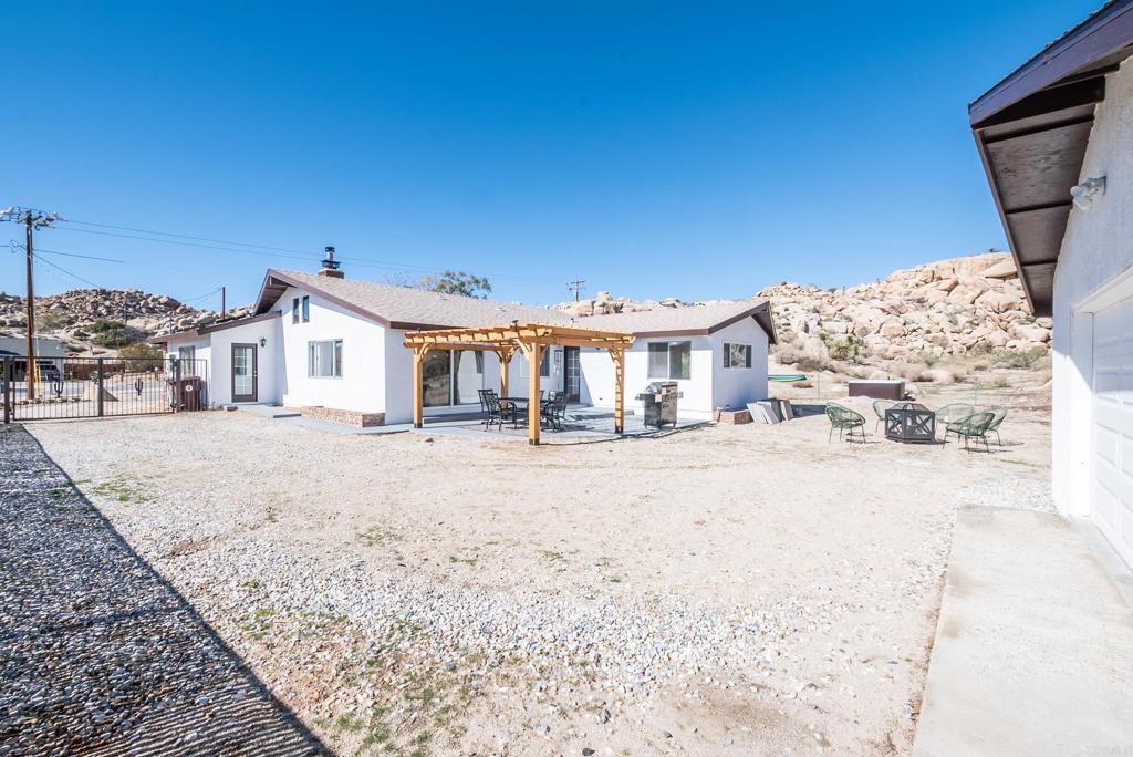 6295 Avila Road Yucca Valley, CA 92284 - Photo 42 of 75