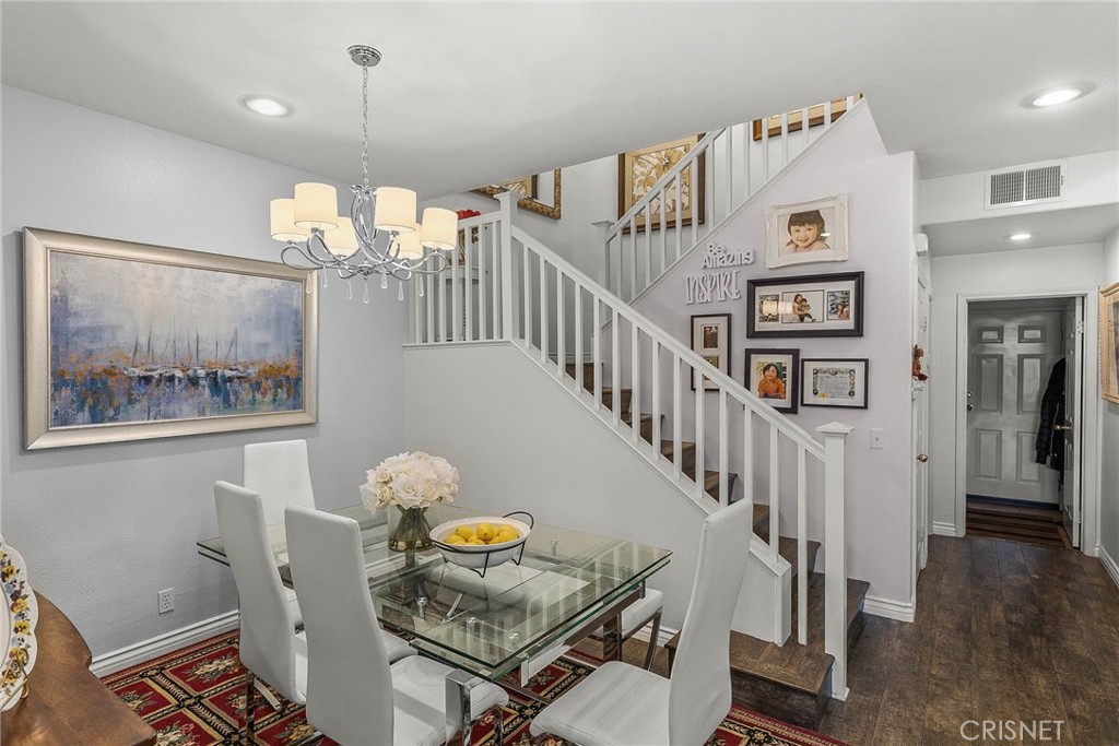 545 Lorabel Way, Unit D Simi Valley, CA 93065 - Photo 9 of 34