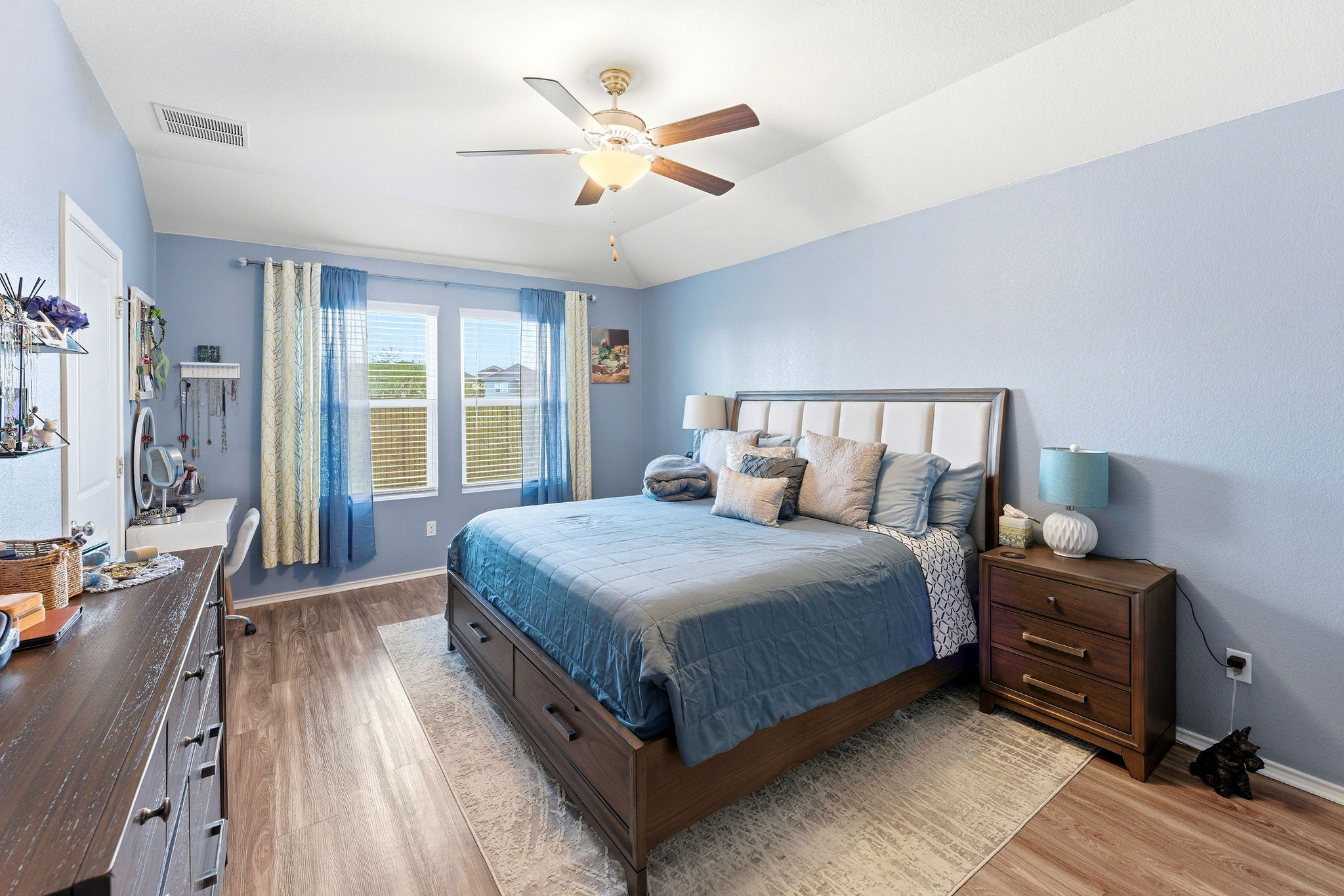 9216 Daisy Cutter Crossing Georgetown, TX 78626 - Photo 15 of 34