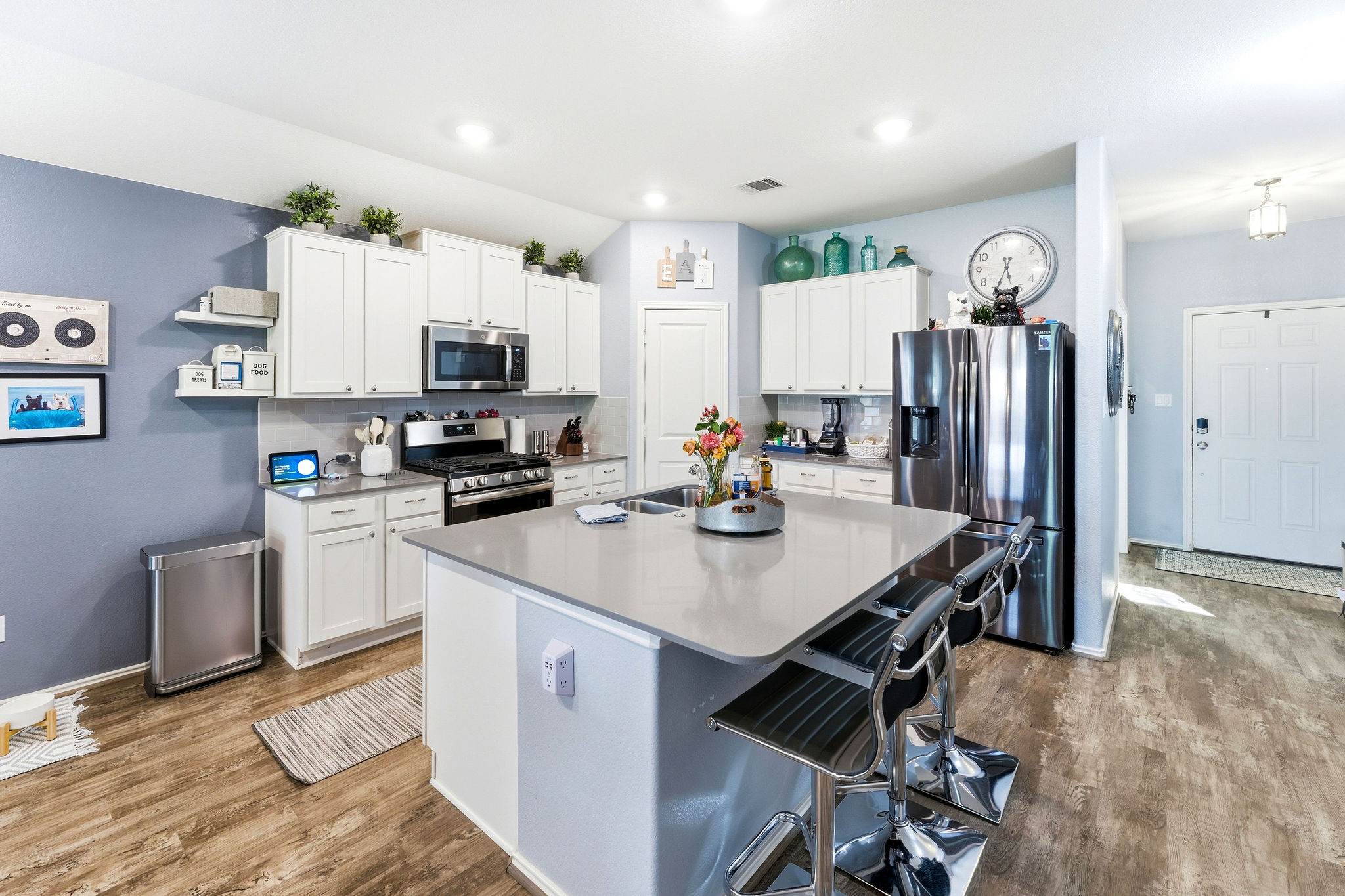 9216 Daisy Cutter Crossing Georgetown, TX 78626 - Photo 7 of 34