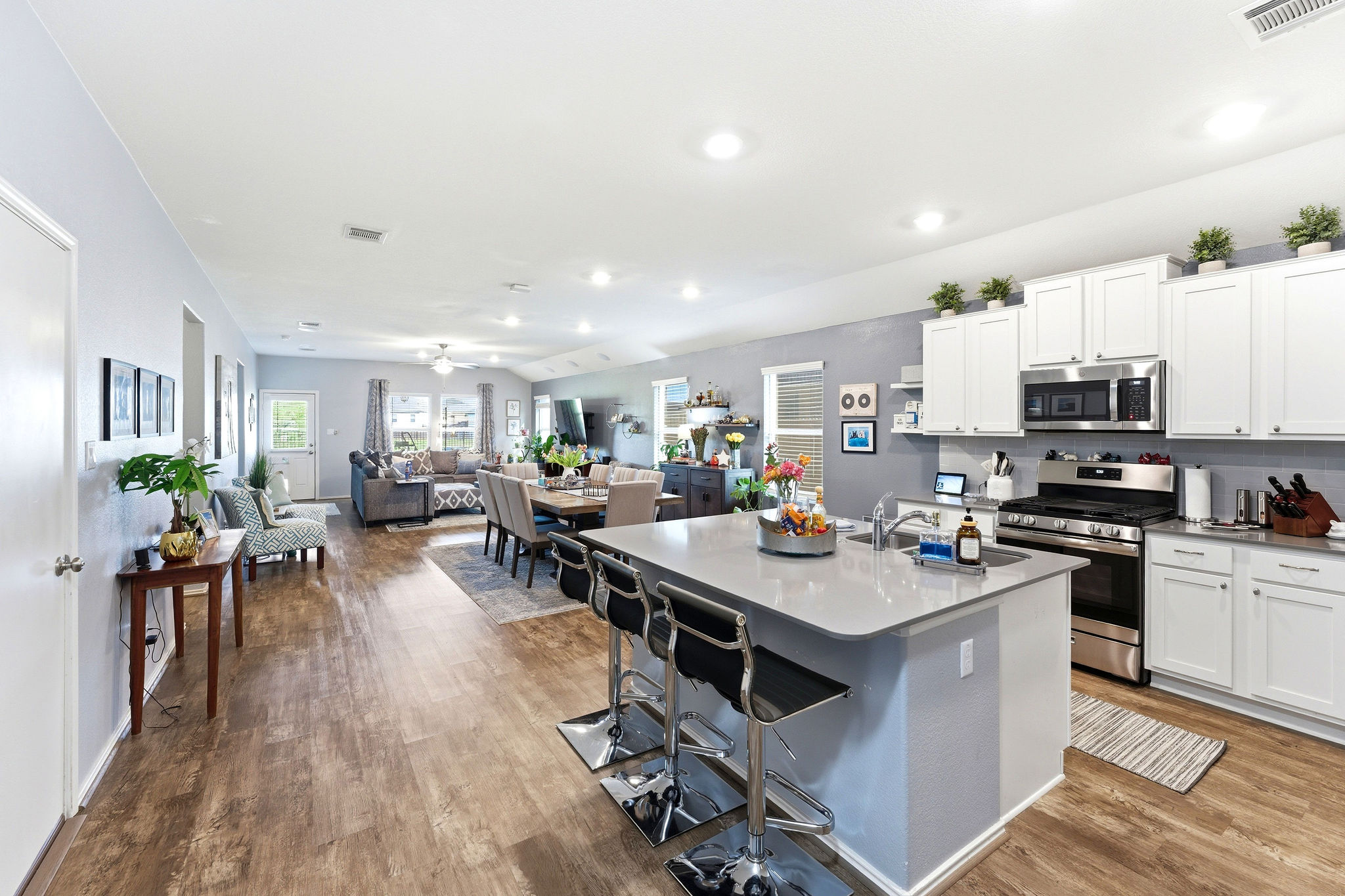 9216 Daisy Cutter Crossing Georgetown, TX 78626 - Photo 8 of 34