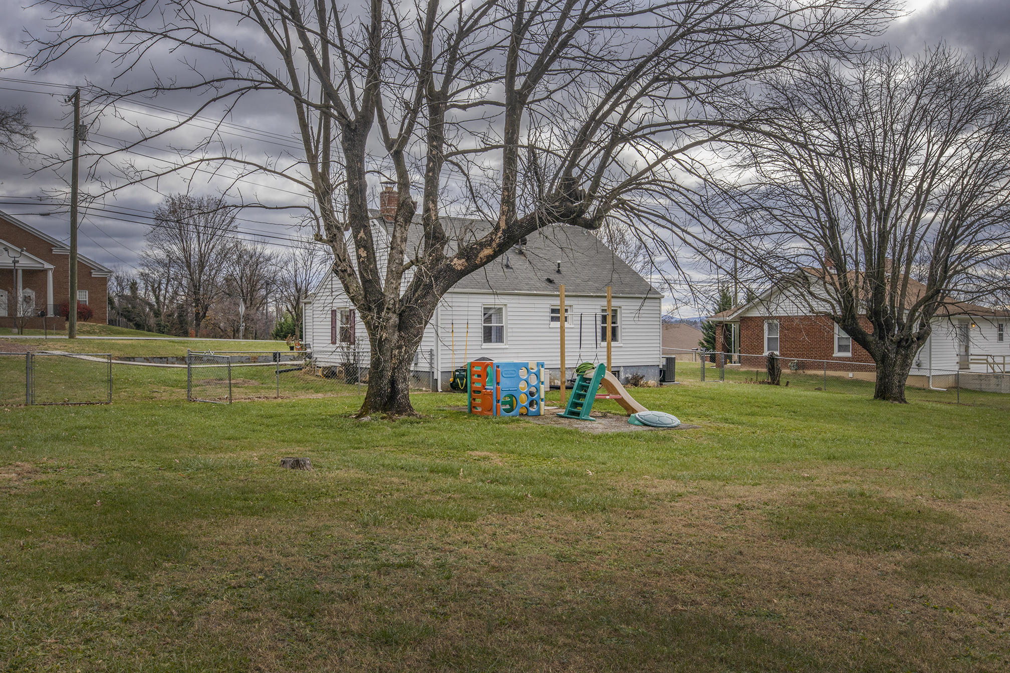 415 Turner Road Salem, VA 24153 - Photo 25 of 27 a front view of a house with a yard