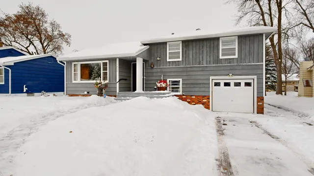 $268,000 | 1210 Willmar Avenue Southwest, Willmar, MN 56201