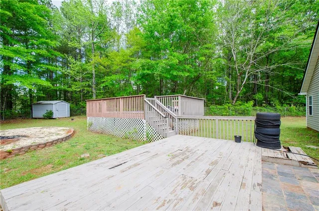 a house view with a garden space