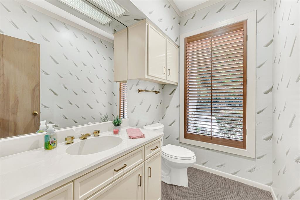 933 Mobley Road Cedar Hill, TX 75104 - Photo 28 of 40 Half bath for guests