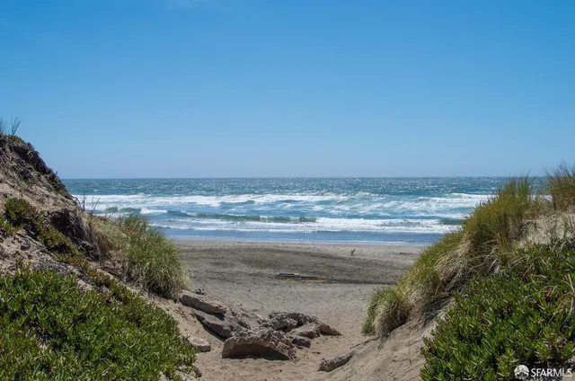 $1,188,000 | 3400 Vicente Street, San Francisco, CA 94116