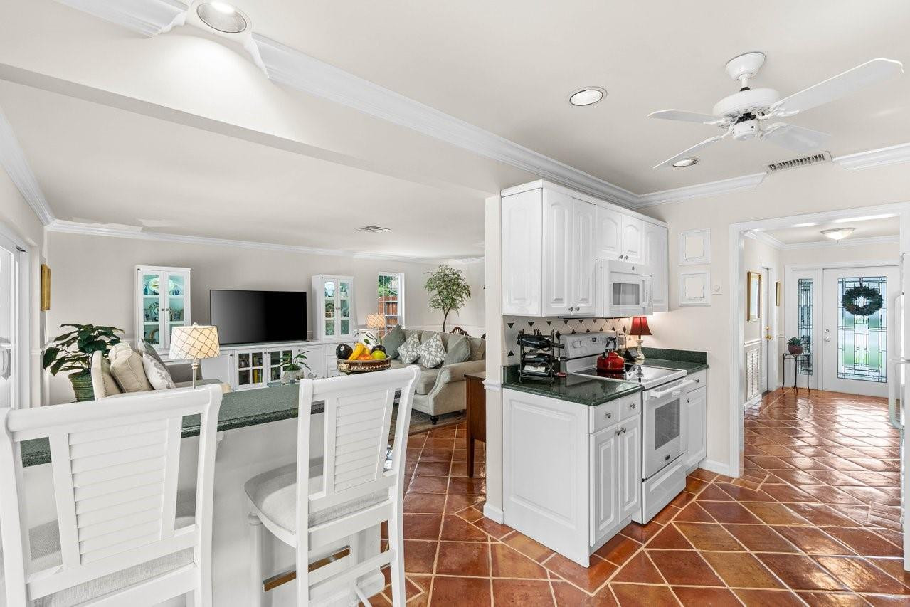 21595 Plum Road Boca Raton, FL 33433 - Photo 16 of 42 Photo 16
