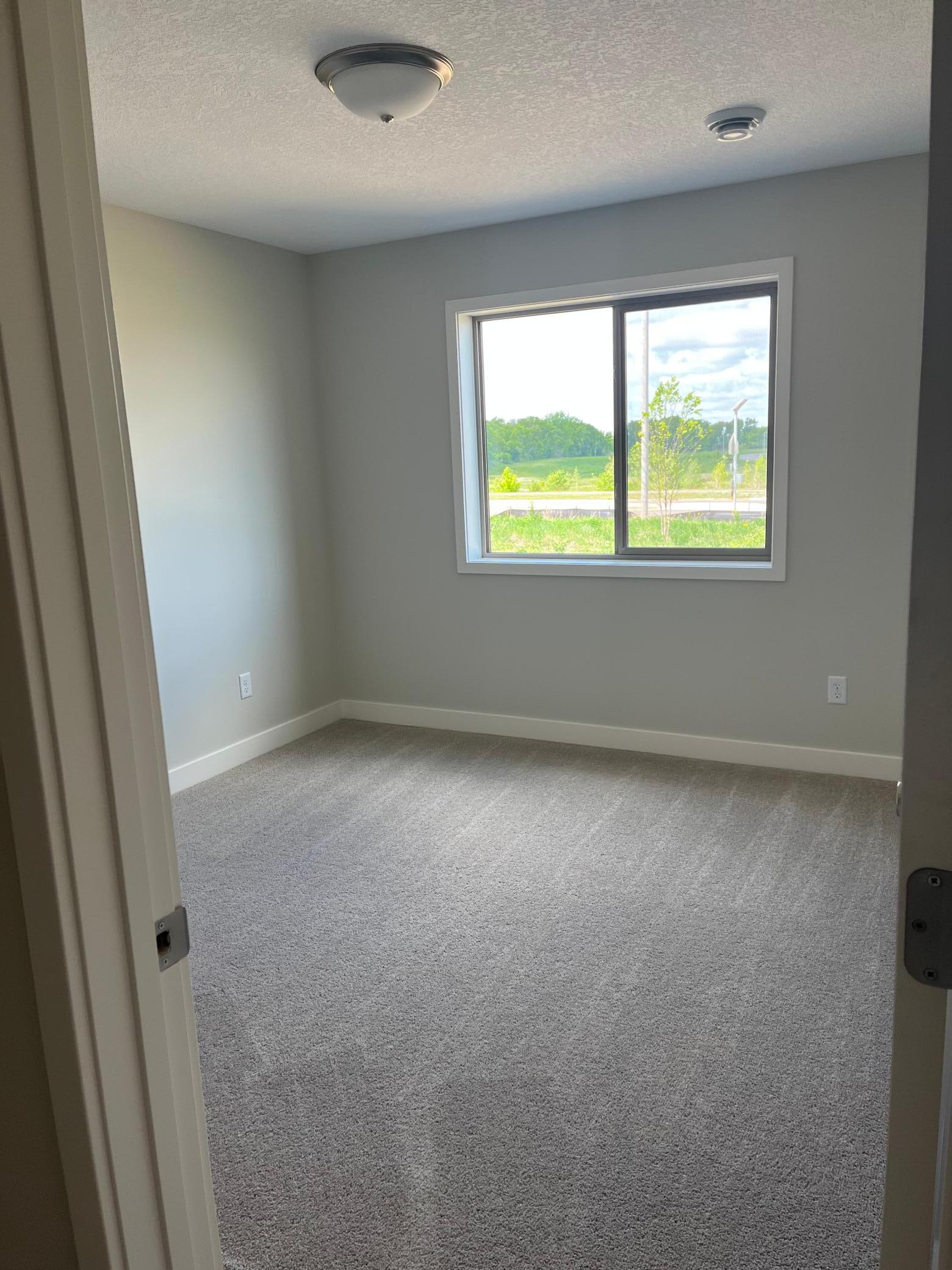 13721 Arrowhead Way Rosemount, MN 55068 - Photo 27 of 34