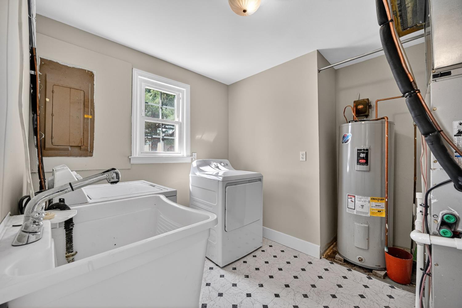 25011 State Line Road Lawrenceburg, IN 47025 - Photo 11 of 32