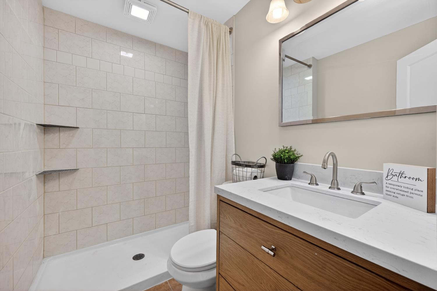 25011 State Line Road Lawrenceburg, IN 47025 - Photo 13 of 32