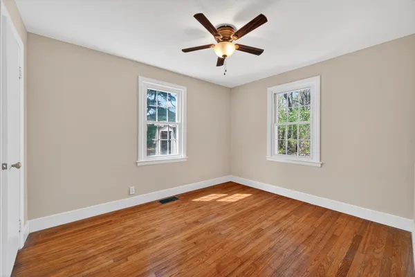 $249,900 | 25011 State Line Road, Lawrenceburg, IN 47025