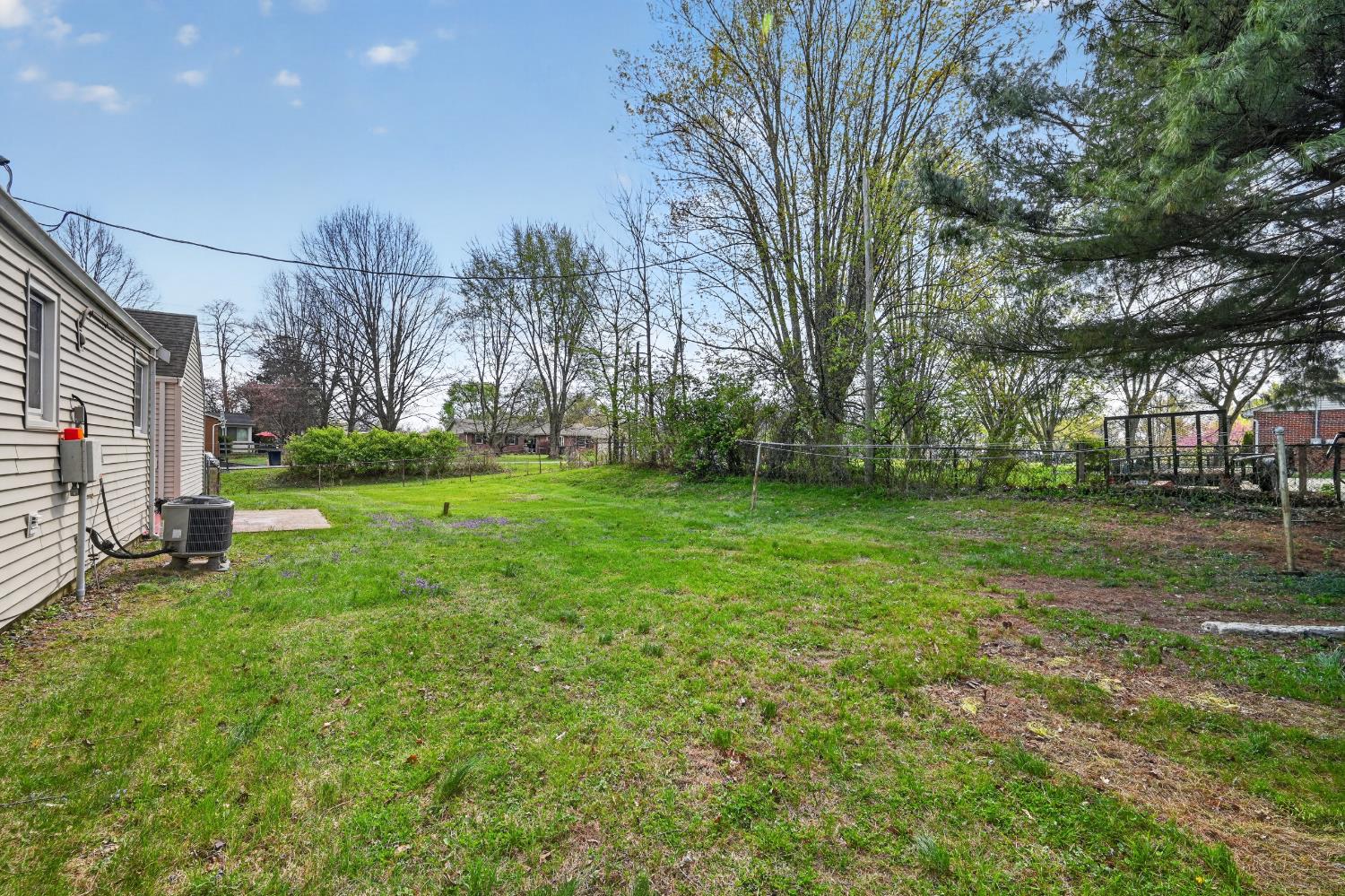 25011 State Line Road Lawrenceburg, IN 47025 - Photo 31 of 32