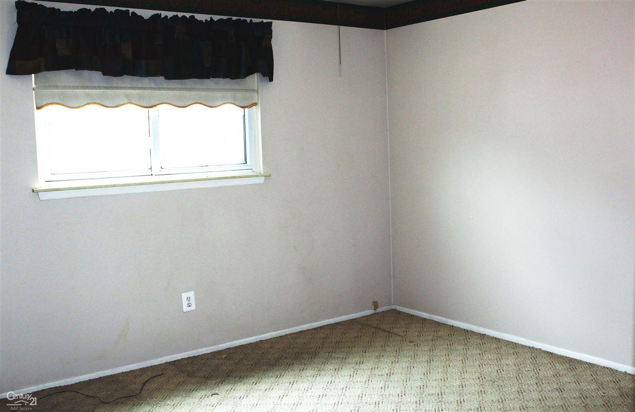 3409 Common Road Warren, MI 48092 - Photo 12 of 20