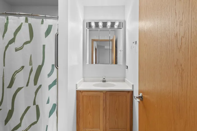 $310,000 | 6725 Reston Heights Drive, Unit 3, Madison, WI 53718