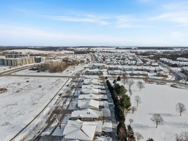 $310,000 | 6725 Reston Heights Drive, Unit 3, Madison, WI 53718