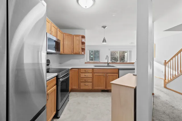 $310,000 | 6725 Reston Heights Drive, Unit 3, Madison, WI 53718