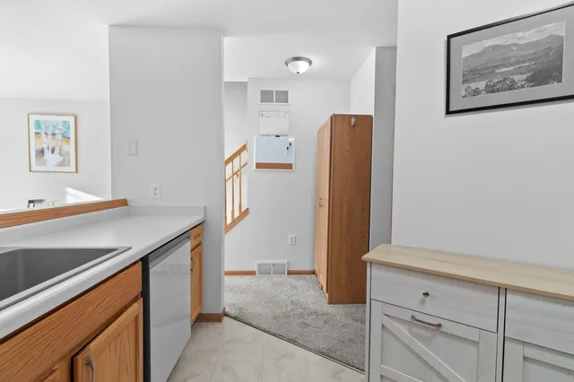 $310,000 | 6725 Reston Heights Drive, Unit 3, Madison, WI 53718