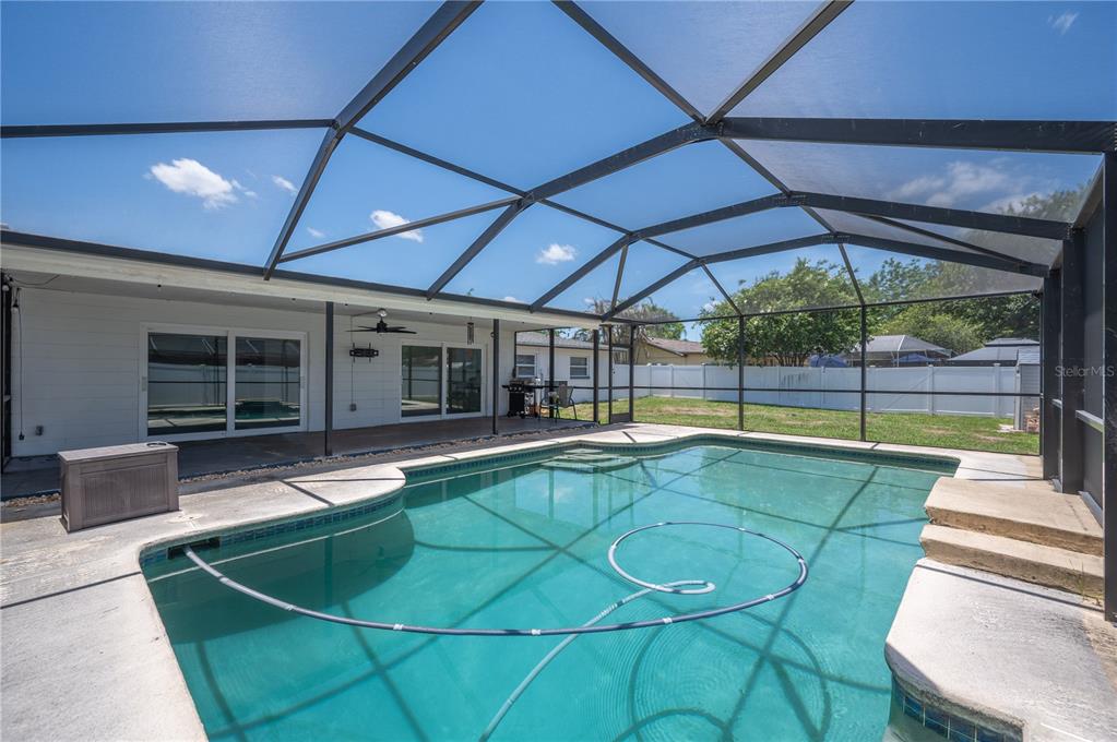 528 South Larry Circle Brandon, FL 33511 - Photo 35 of 38