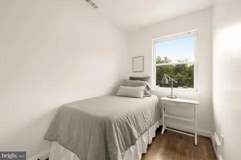 $465,000 | 3131 Lyndale Place Southeast, Washington, DC 20019