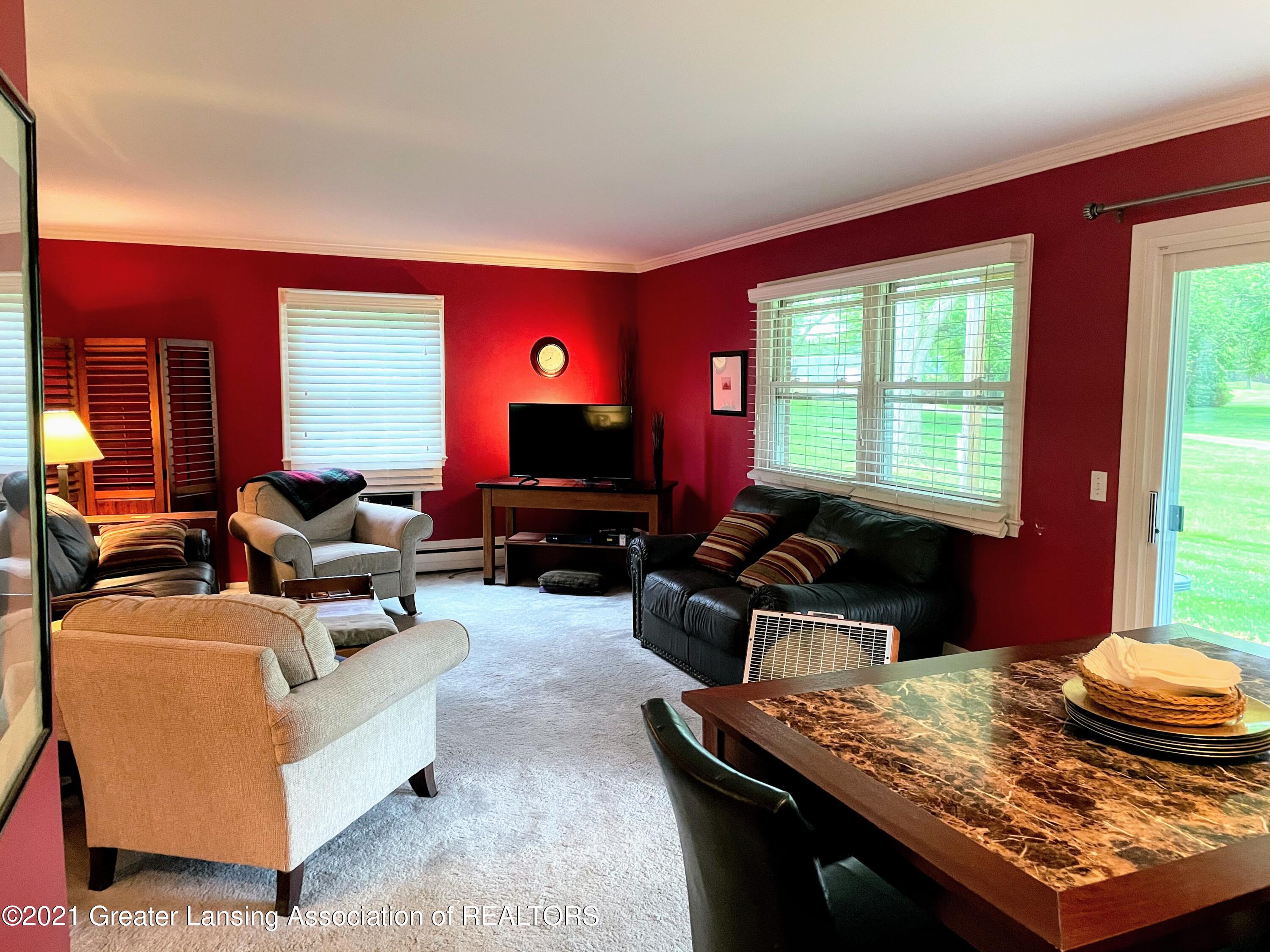 1730 Wellington Road, Unit 4 Lansing, MI 48910 - Photo 23 of 42 IMG_2433