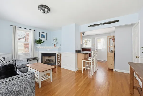 $739,000 | 2 Tremont Place, Unit 2, Somerville, MA 02143