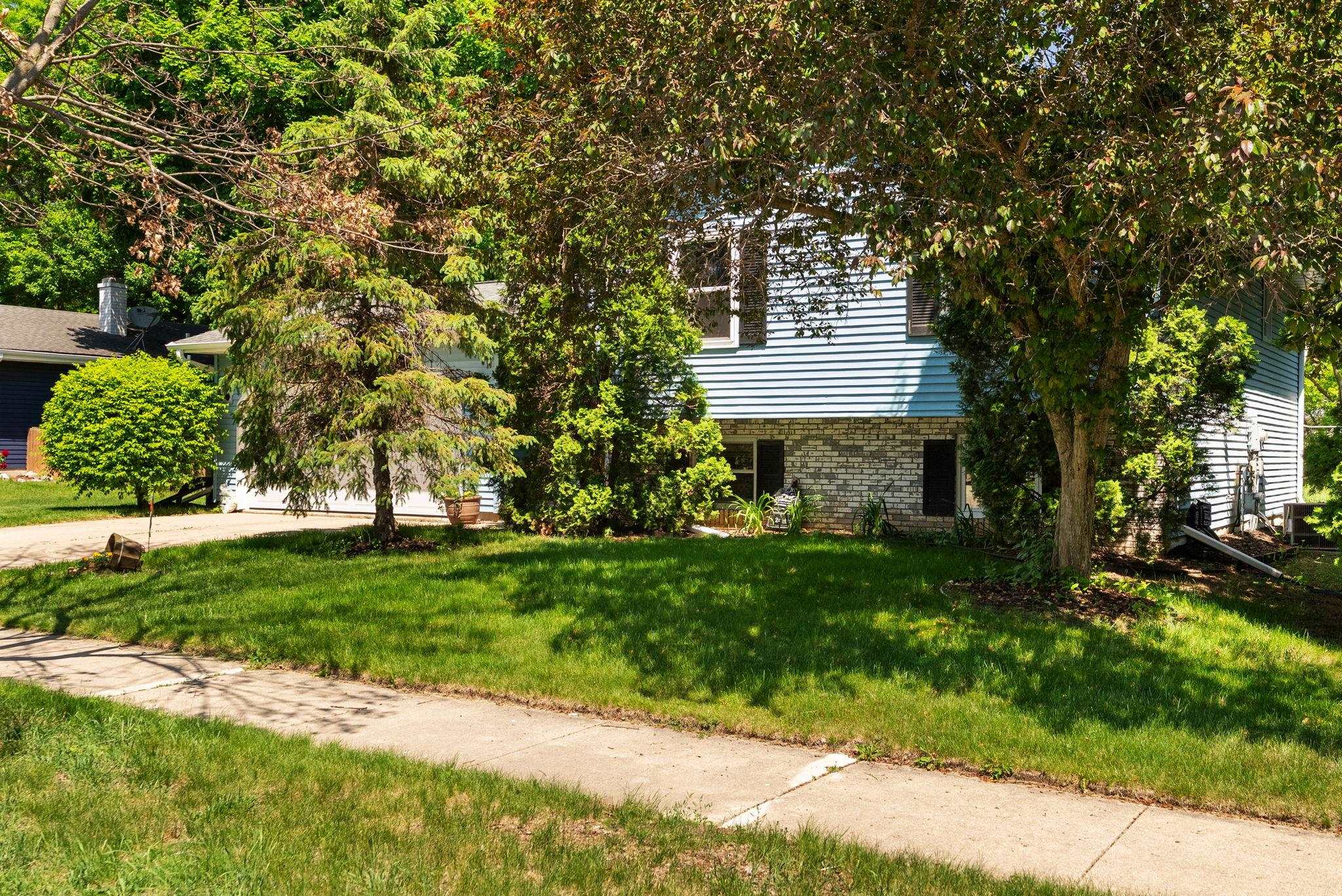 2725 Whitlock Road Madison, WI 53719 - Photo 6 of 25