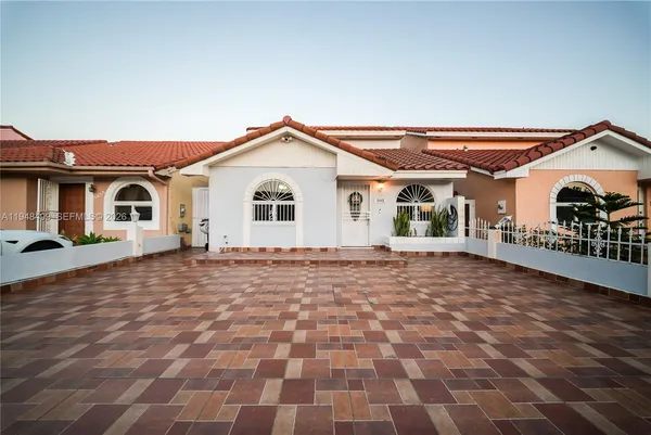 $610,000 | 5445 West 27th Lane, Hialeah, FL 33016