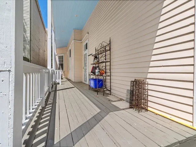 $1,100,000 | 1454 Magazine Street, New Orleans, LA 70130