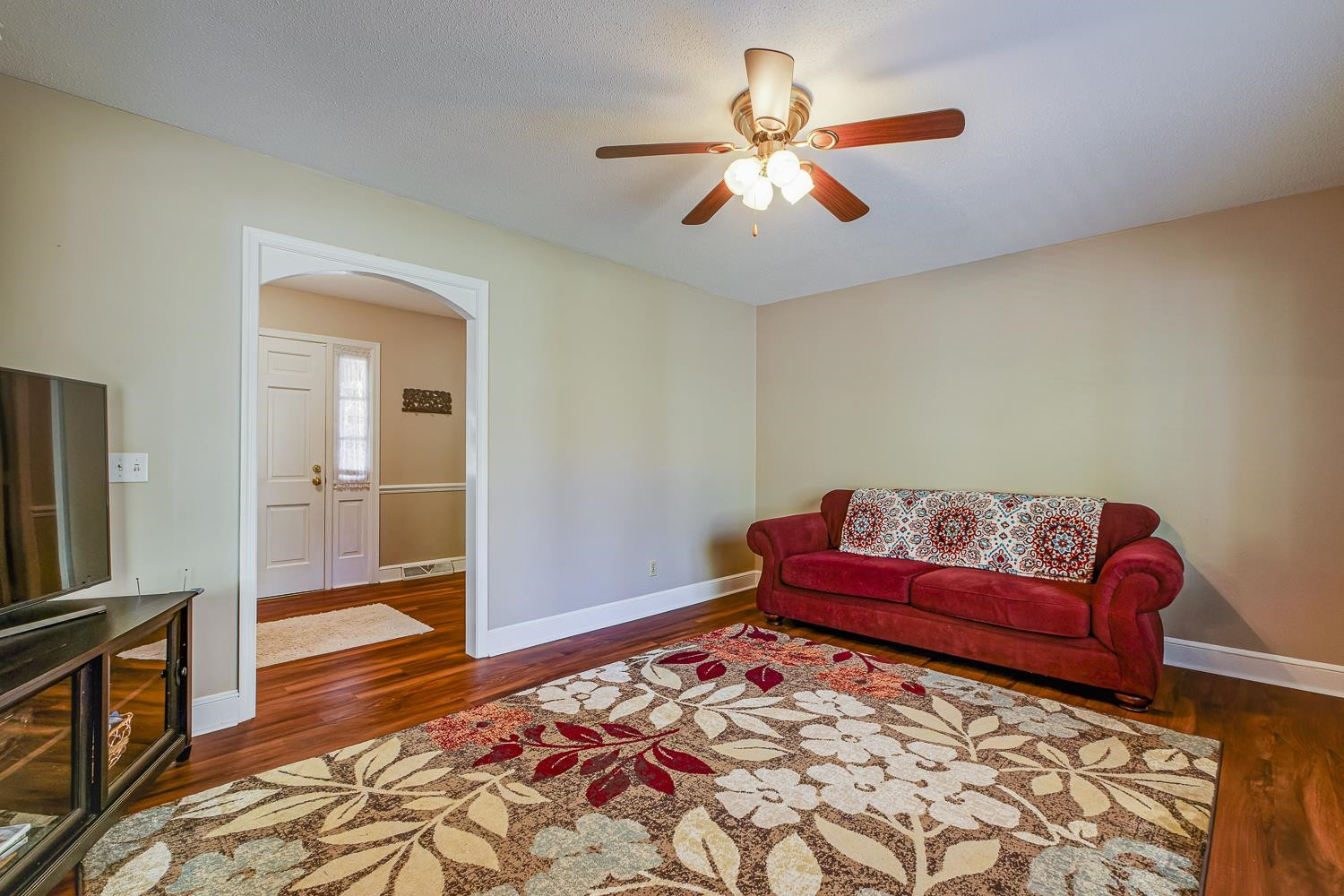 1308 Hampton Valley Road Cary, NC 27511 - Photo 8 of 42 Living Room