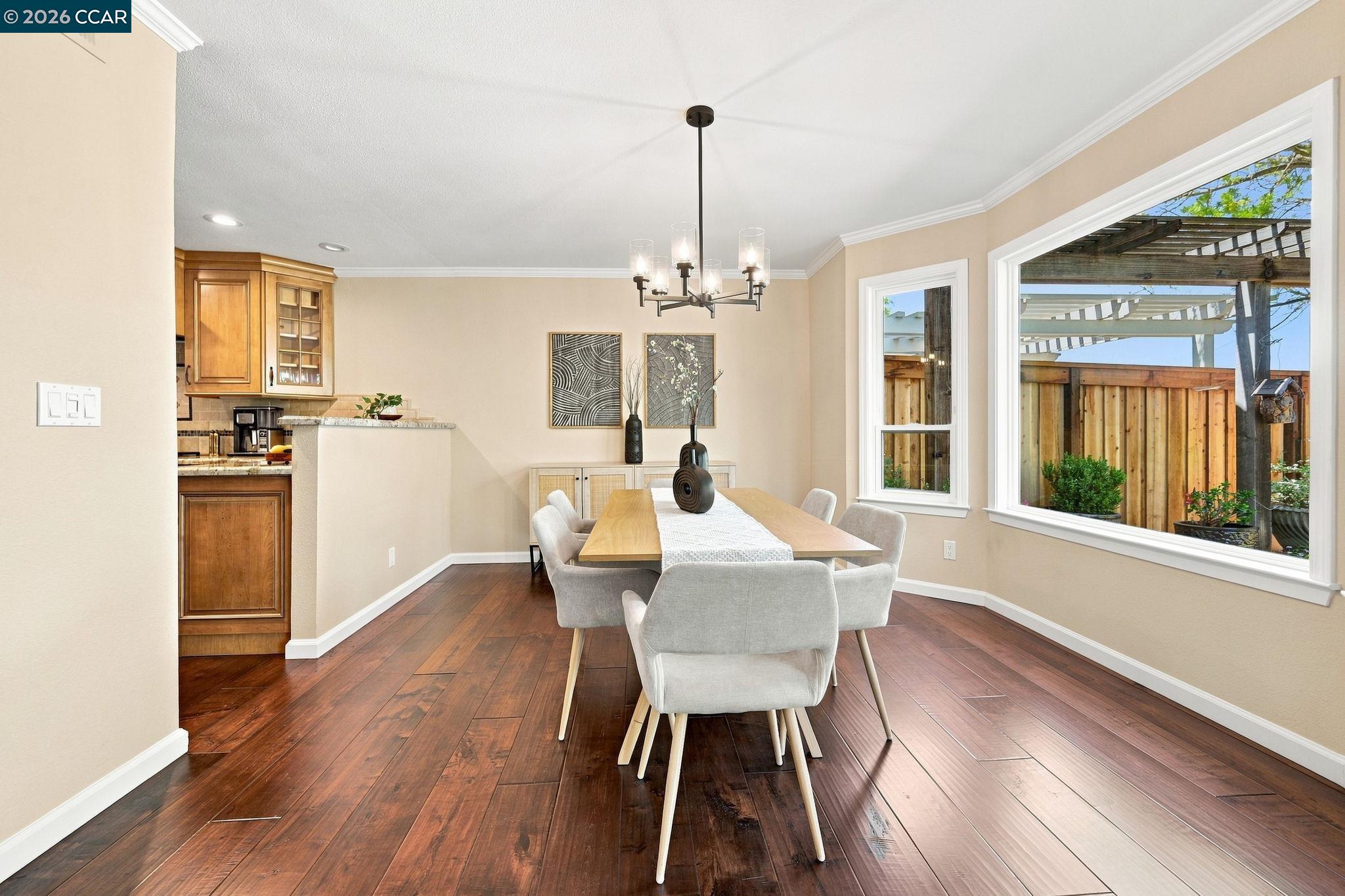 449 South Clovercrest Lane San Ramon, CA 94582 - Photo 5 of 34 Gallery Image 5